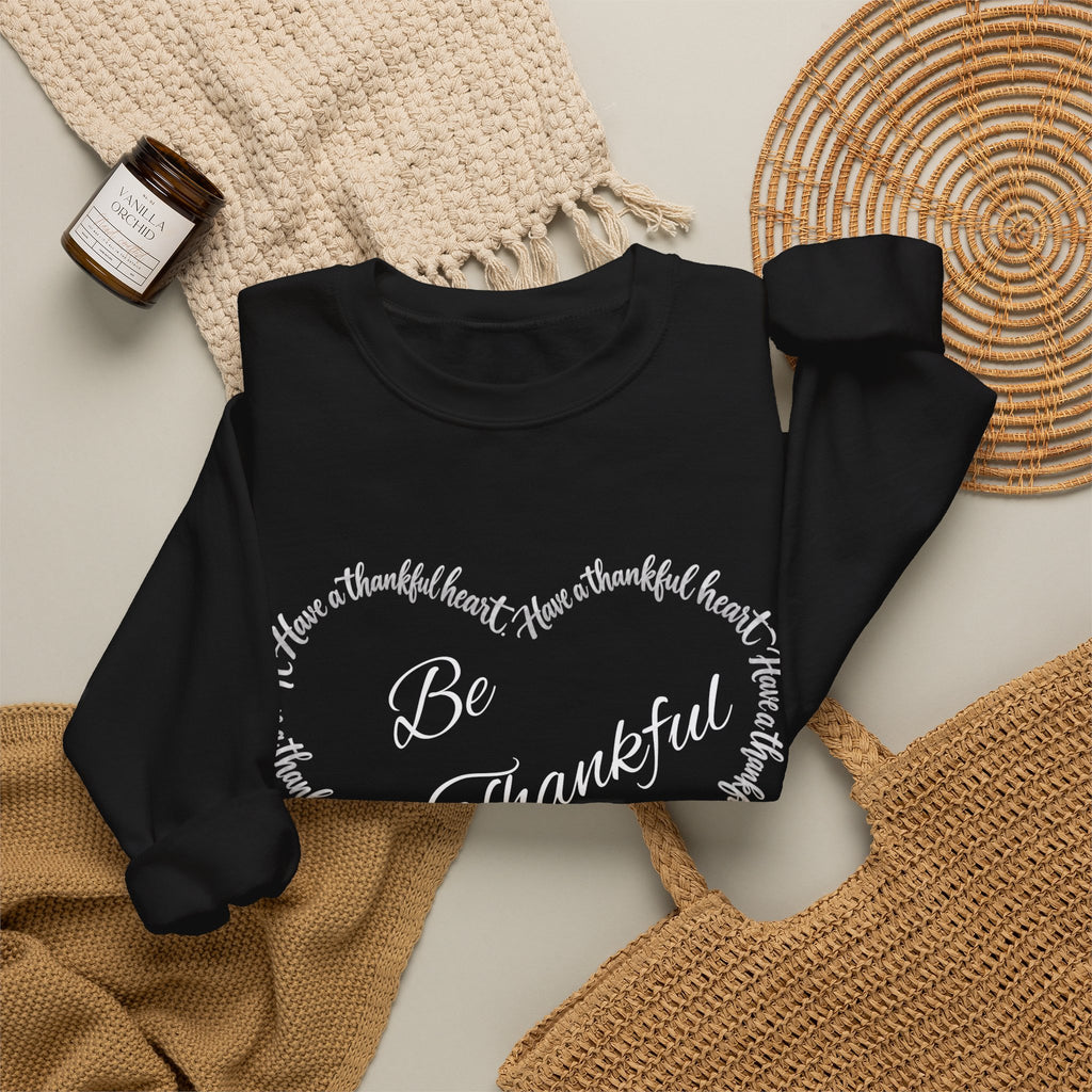 Be Thankful – Christian Thanksgiving Sweatshirt | 1 Thessalonians 5:18 | Faith-Inspired Heart Design-Unisex Heavy Blend™ Crewneck Sweatshirt