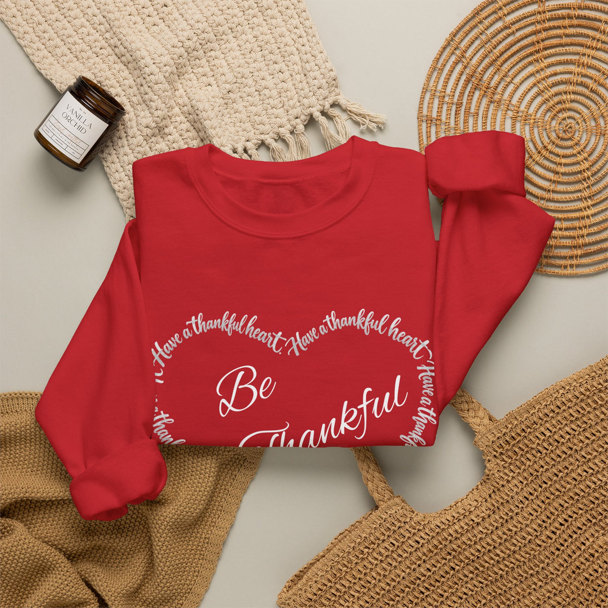 Be Thankful – Christian Thanksgiving Sweatshirt | 1 Thessalonians 5:18 | Faith-Inspired Heart Design-Unisex Heavy Blend™ Crewneck Sweatshirt